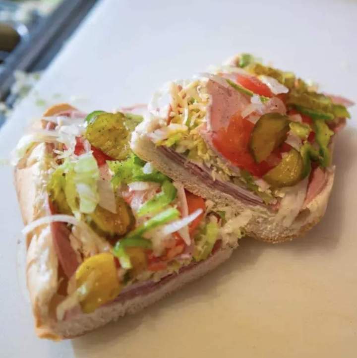 Sous-marin au jambon Québec